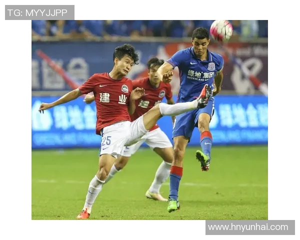 天津权键迎战河南建业争夺中超联赛关键三分的激烈对决