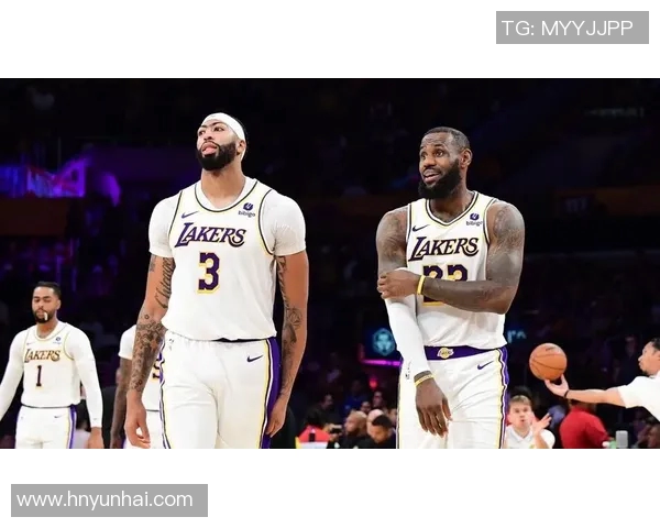 2008年湖人队与爵士队季后赛对决回顾及精彩瞬间分析