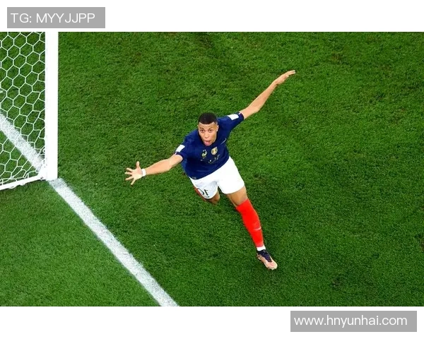 姆巴佩领衔法国队冲击世界杯冠军之路展现超凡实力与团队精神 姆巴佩领衔法国队冲击世界杯冠军之路展现超凡实力与团队精神