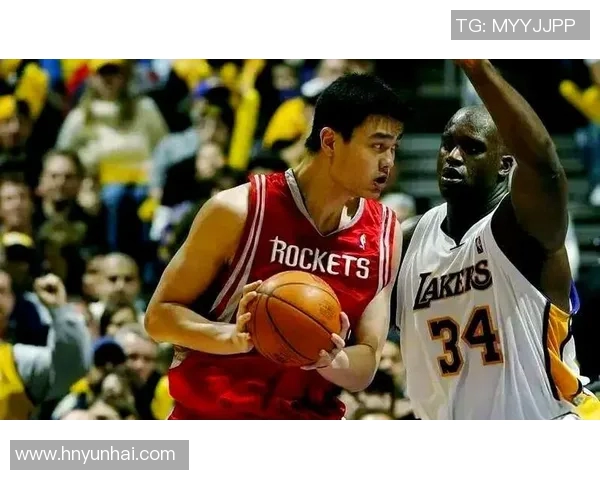 姚明与奥尼尔巅峰对决高清回顾两位巨星的传奇时刻与精彩瞬间