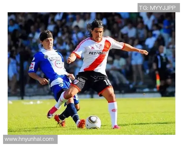 巴拉竞技与河床的激烈对决揭示南美足球的魅力与竞争力