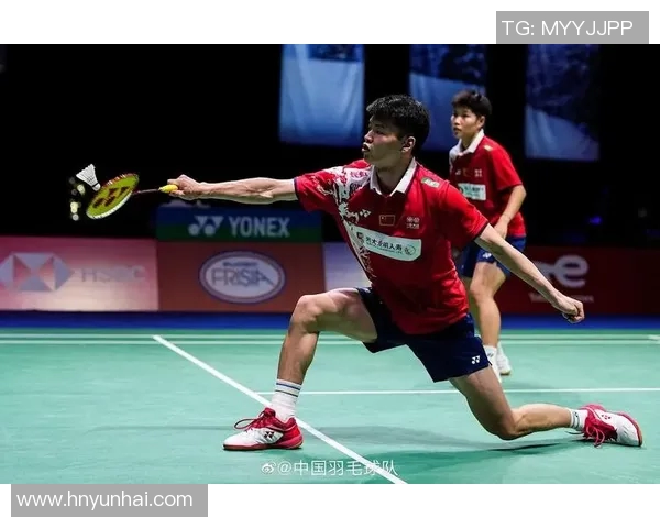 重庆羽毛球队进攻体系解析：羽毛球战术的创新与应用探讨